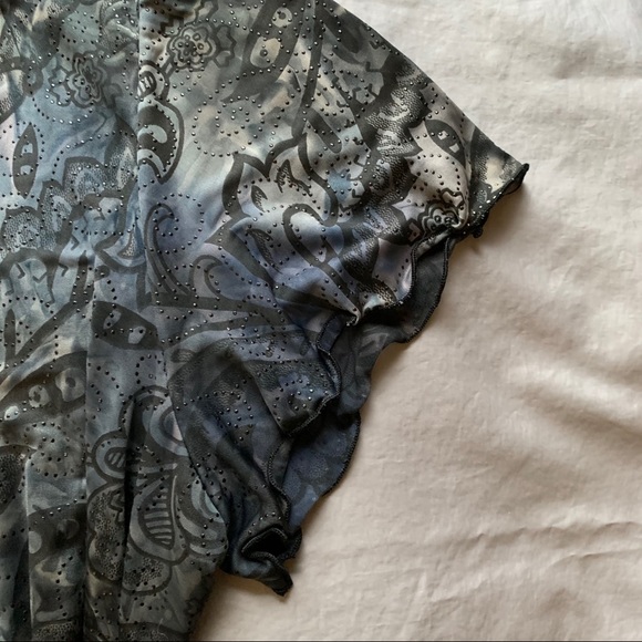 2/$30 Initiatives Paisley Design Wrap Top - Picture 3 of 6